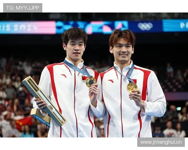 徐嘉余训练完直接去提了辆百万豪车，这反差谁懂啊