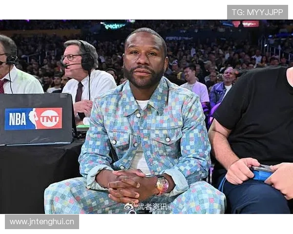 梅威瑟打完比赛直接去夜店刷掉一辆超跑？